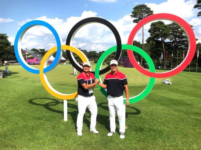 Flanked by teammate Ashun Wu (right), China's Carl Yuan has hurt his chances of graduating to the PGA Tour by opting to feature in the Tokyo Olympics this week. Photo: IGF/PGA Tour