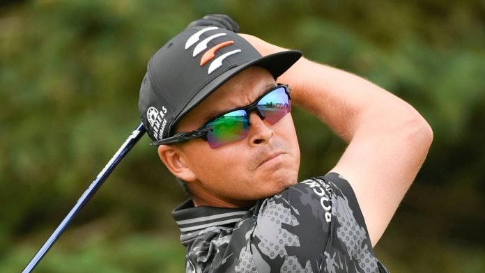 Rickie Fowler opened with a bogey-free 7-under 64 for a share of the lead in his 3M Open debut. Photo: Insider Voice