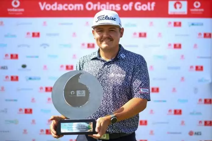 Louis Albertse Louis Albertse began the final round of the Vodacom Origins of Golf Series with a share of the lead, and produced an impressive four-under-par 66 to finish on nine-under-par. Photo: Sunshine Tour