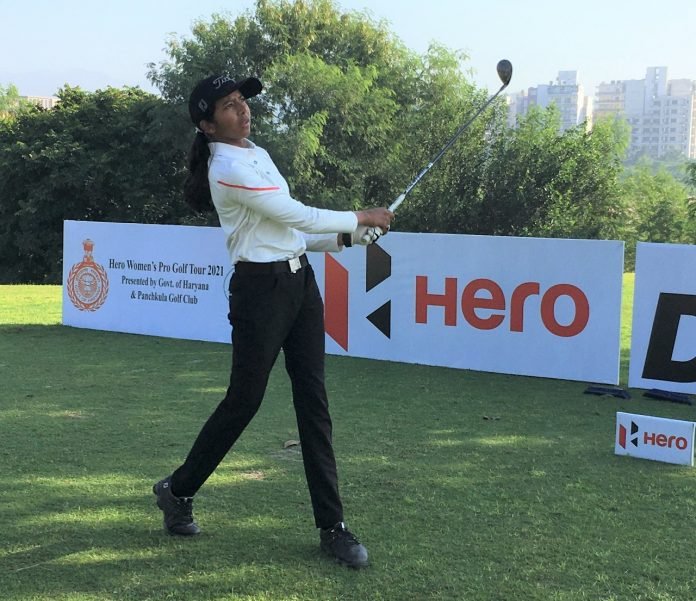Avani Prashanth birdied three of the four par-5s and is now 2-under 142 and one shot ahead of Amandeep Drall and Pranavi Urs at Panchkula.