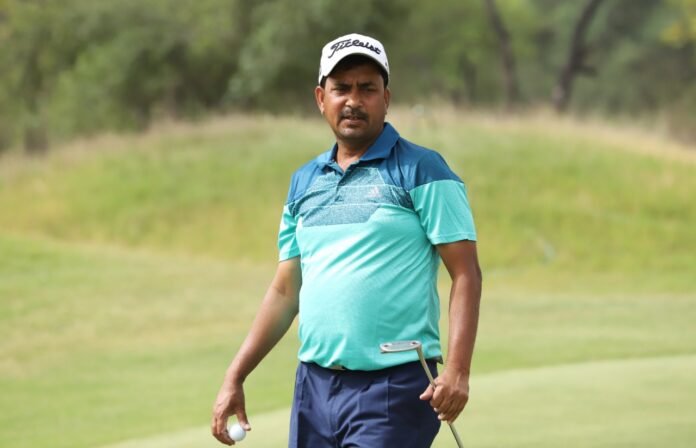 Shamim Khan stays unfazed despite the challenges of competing with the fitter and bolder young crop on Tour.