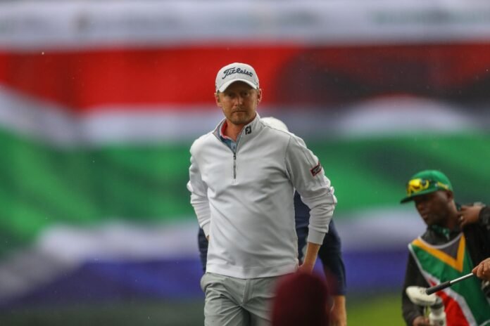 Justin Harding is determined to keep his game and emotions in check in the trying conditions as he chases a historic South African Open title on Sunday. Photo: Carl Fourie