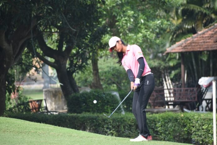 Nishna Patel finished the best amateur in Leg 14 of the HWPGT in Tollygunge Club.