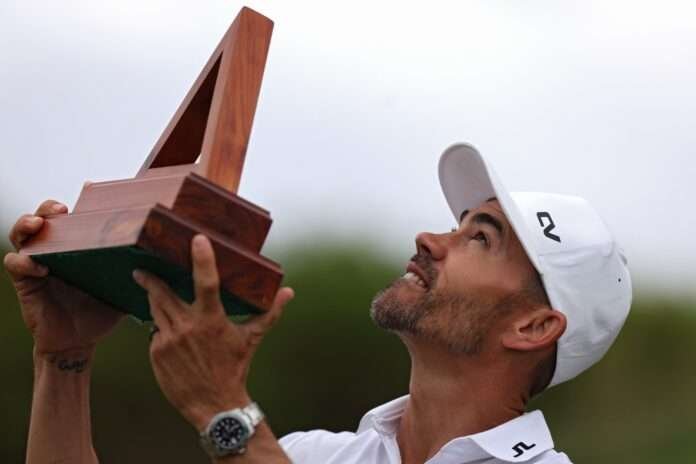 Camilo Villegas - TheGolfingHub