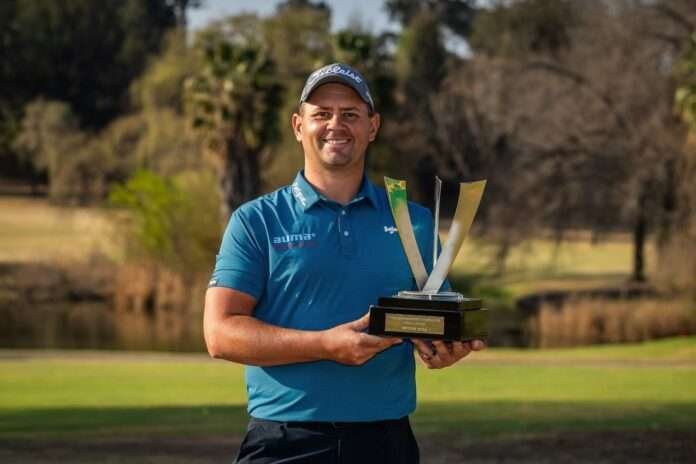 Danie van Tonder - TheGolfingHub