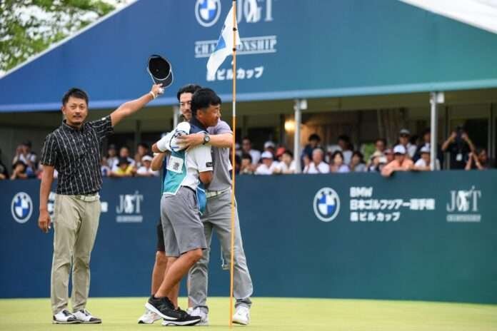 Hiroshi Iwata - TheGolfingHub