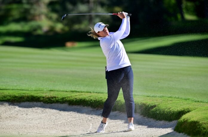 Lauren Coughlin - TheGolfingHub