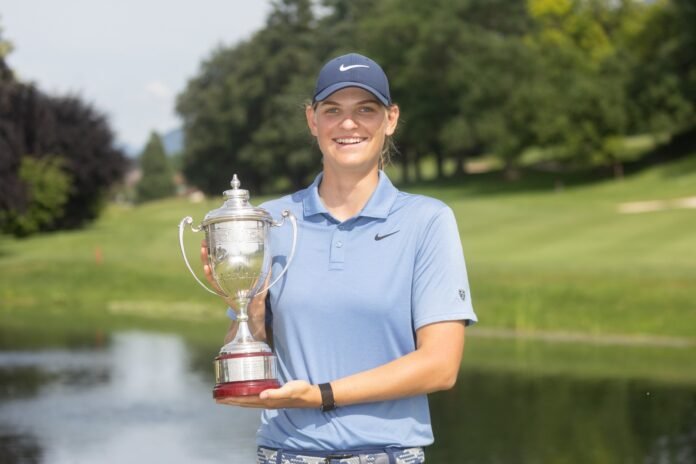 Helen Briem - TheGolfingHub